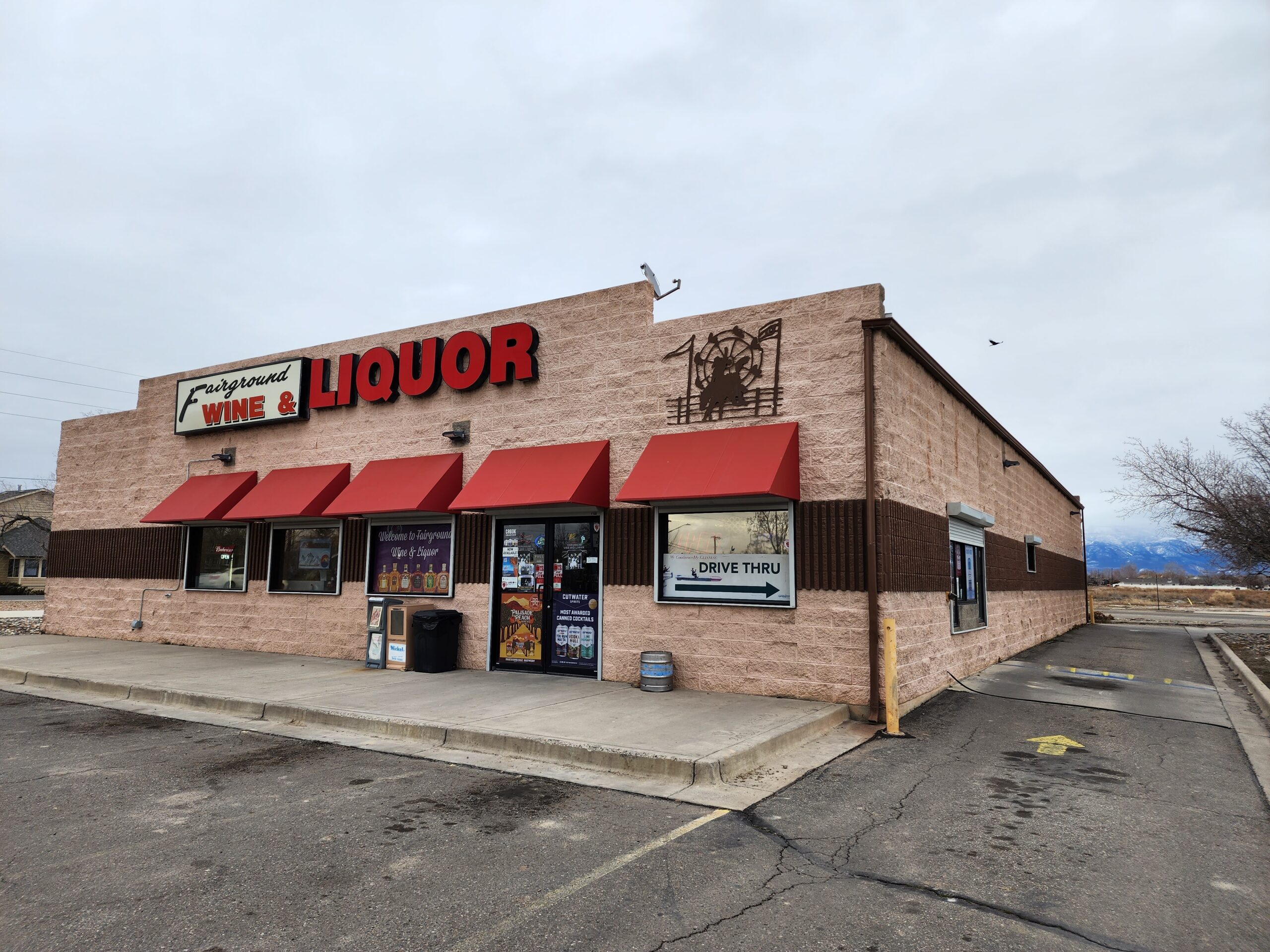 Great opportunity to own an established liquor store with more than twenty years in business